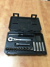 Craftsman  USA 1/4 Drive 17-Piece SAE Socket ...