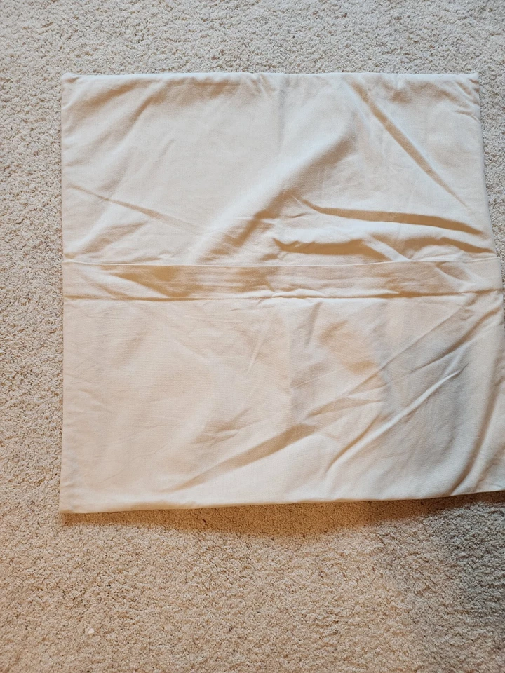 Funda de almohada Pottery Barn marfil, gris, lentejuelas mostaza bordada 24 x 24 LOTE 3 Foto 3 de 4