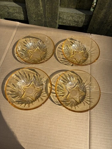 Vintage-Set Of 4 Federal Glass bowl  -  Amber Sun Gold Star Pattern 5"
