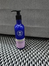 Neal's Yard Remedies Geranium and Orange Body Lotion | Enhance Your Mood 200ml