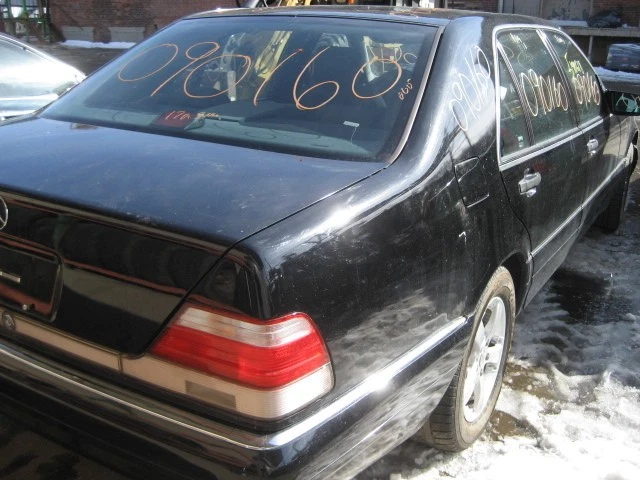 Engine Cover Mercedes-Benz S420 1997 97 335376 Foto 4 de 4