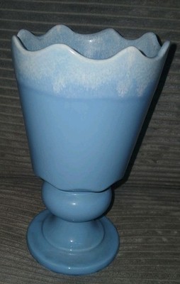 Vintage MCM HULL USA Fantasy #72 Light Blue Turquoise Drip Crown Top Vase