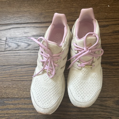Ladies Adidas Ultra Boost Size 11 - Picture 5 of 5