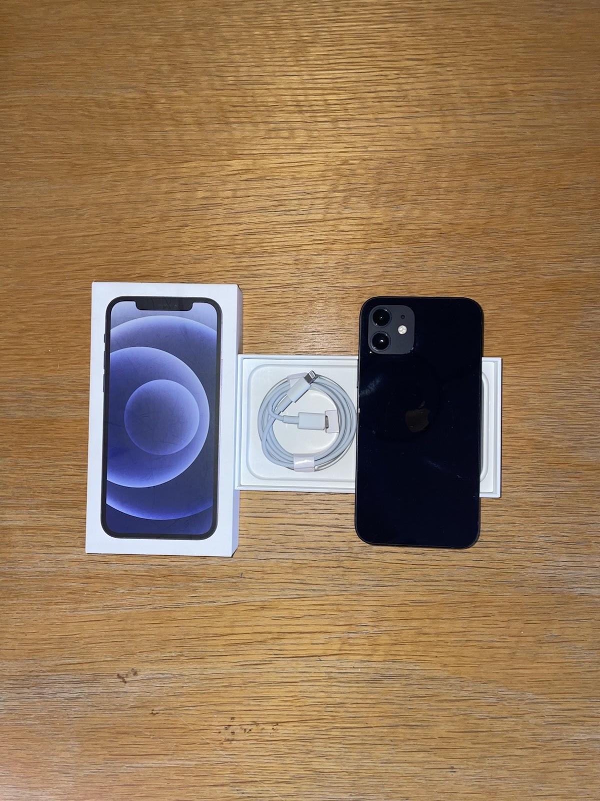 iPhone 12 64gb (unlocked) CA