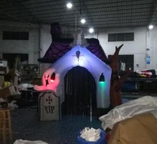 10ft New Halloween Inflatable Haunted House with Led Lights for Decoration BI