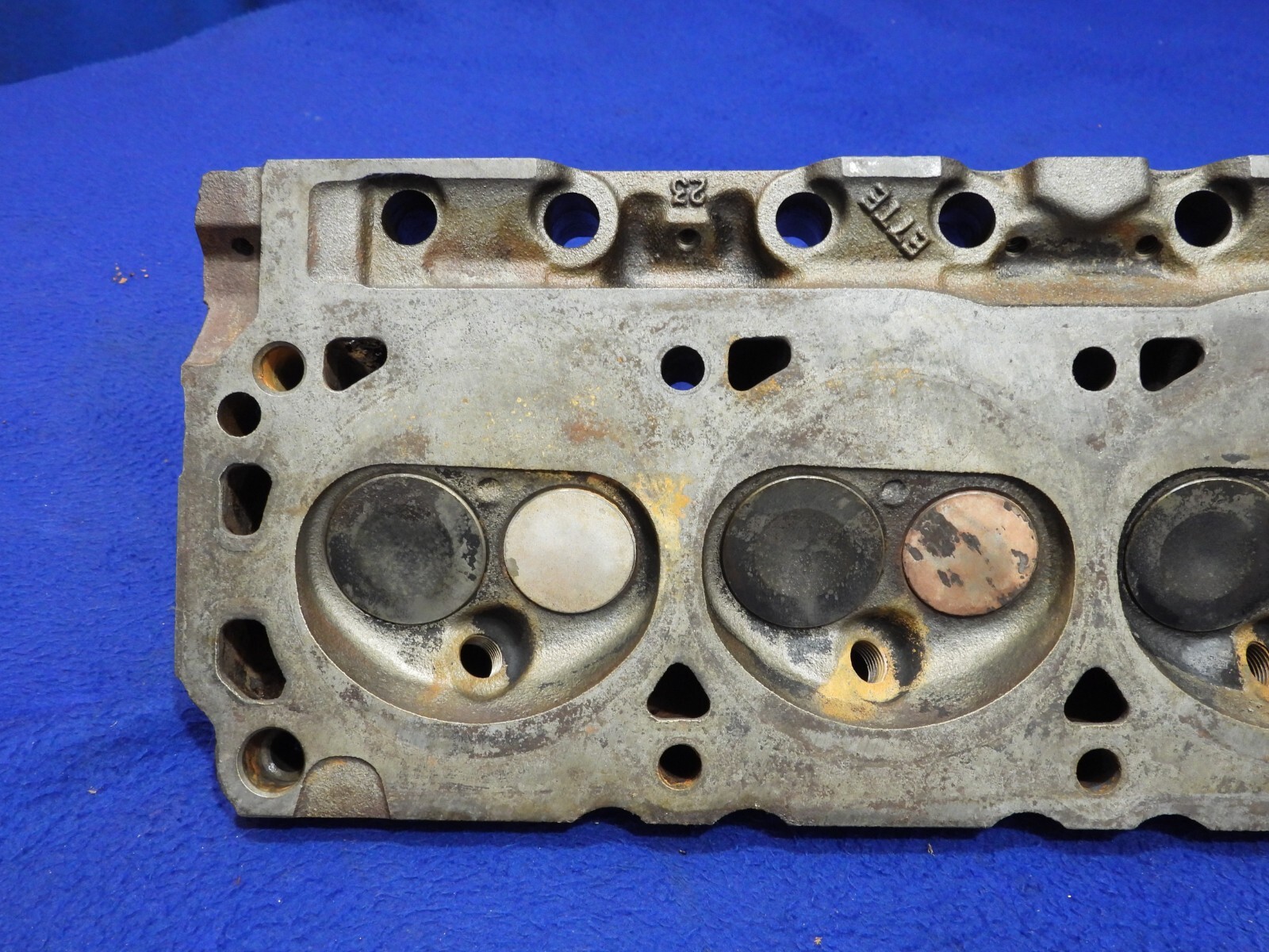 1987-1995 Ford Mustang GT 5.0L 302 OEM Cylinder Head Pair Heads OEM Used T94