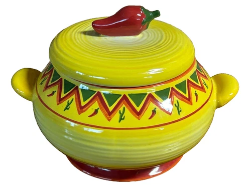 Oneida Hand Painted La Fiesta Covered Casserole  2.5 qt. Red & Yellow MINT!