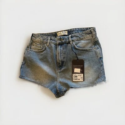 Woman Shorts - Image 1 of 4