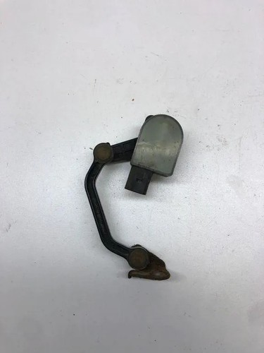 AUDI A6 Avant 4F5, C6 Niveausensor vorne links 1T0907503 2.70 Diesel 33820482