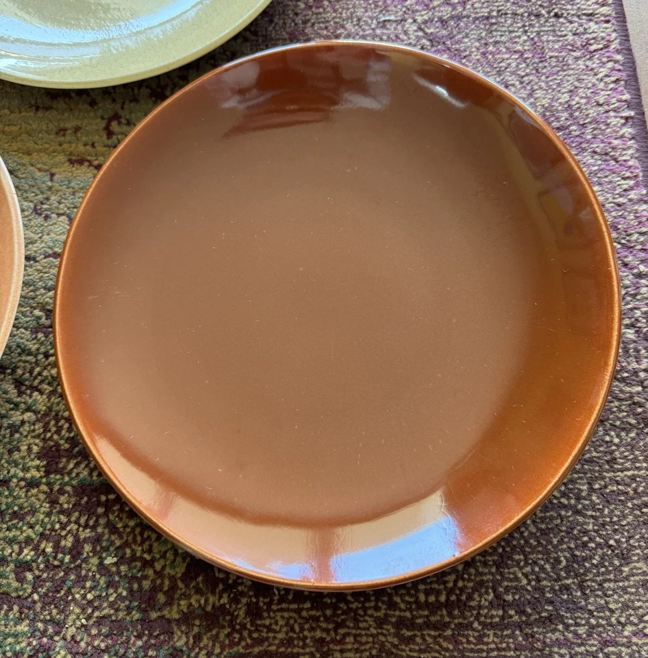 5 Dinner Plates Town And Country Eva Zeisel Red Wing Pottery Rust Sand Peach - Image 2 of 4