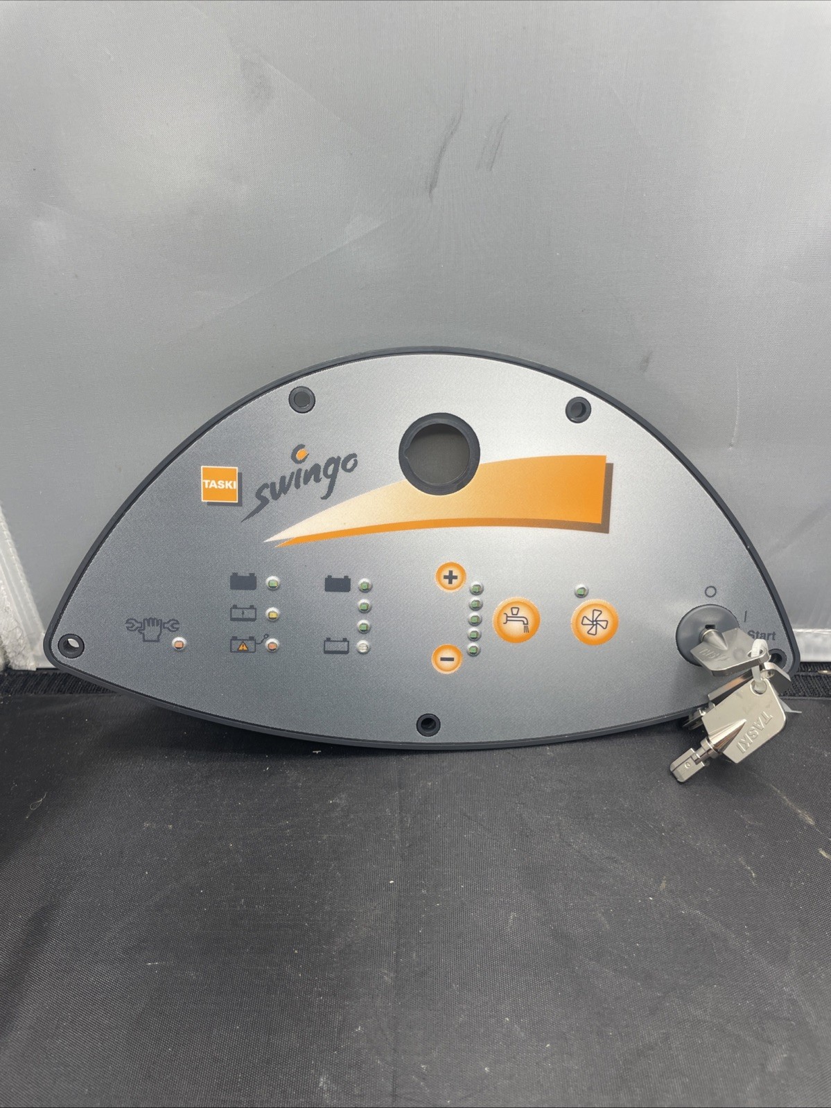 Taski Swingo 1850 CO1850.1X Control Panel Interface Board 17700-44 77162 LF/3165