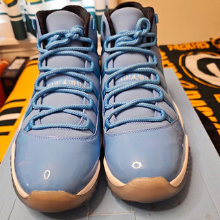 Jordan Air Jordan 11 Retro Pantone Ultimate Gift of Flight Pack 2014 717602 900