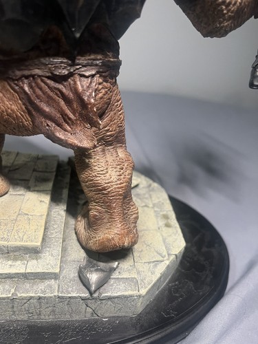 SIDESHOW WETA BATTLE TROLL OF MORDOR THE LORD OF THE RING STATUE - Imagen 19 de 24