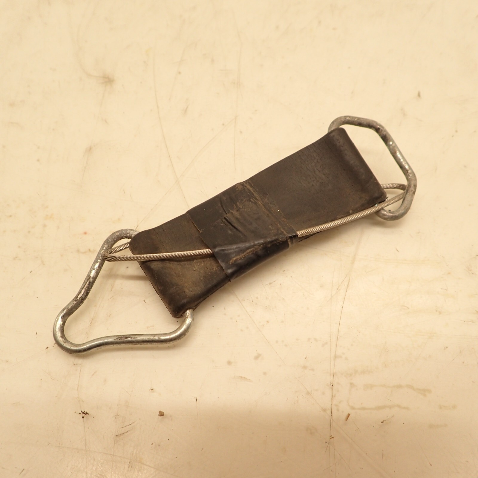 9000 Honda XR600R gas tank tie down strap band eBay