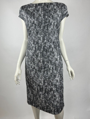 Escada Silk Sheath Dress Boat Neck Women 42 EUC Short Sleeve Lined Lightweight