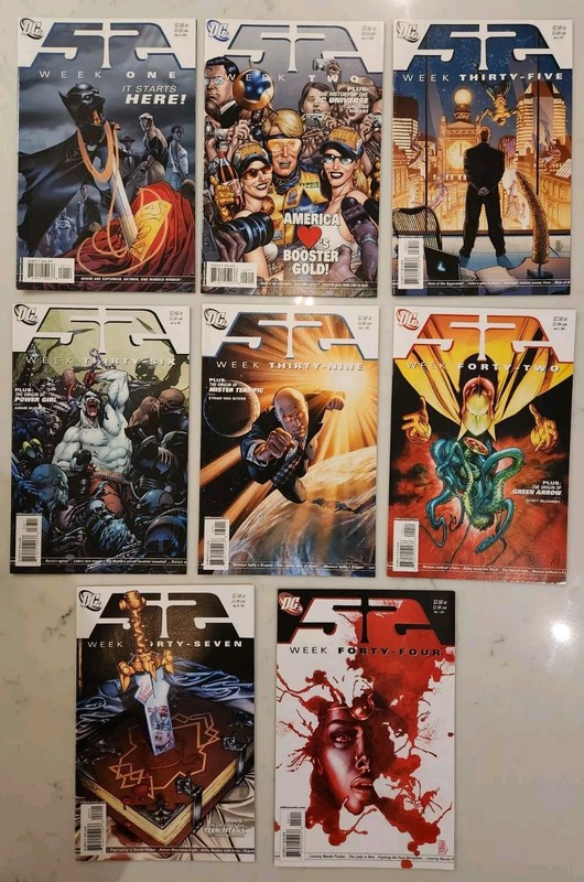 DC 52 - 8 issue comic bundle  (2006)