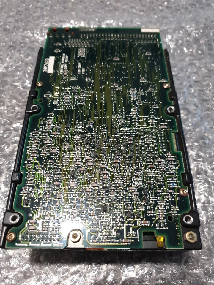 IBM 6128298 120MB SCSI 50-PIN 3.5'' WDS-3158 (OTTIME CONDIZIONI) - Immagine 2 di 3