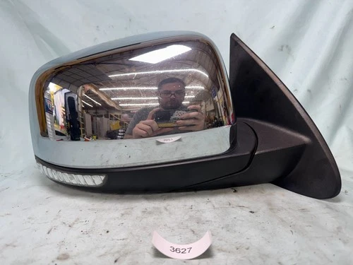11-22 Dodge Durango PASSENGER Side Door Mirror Chrome Blind Spot Alert