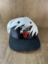 NWOT Vintage Chicago Bulls Shark Tooth Snapback Hat Logo 7 Cap 1990s Deadstock