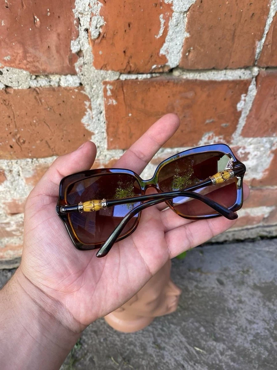 Gucci スクエア　サングラス ビンテージ 3041004754602489_01_2712w.jpeg