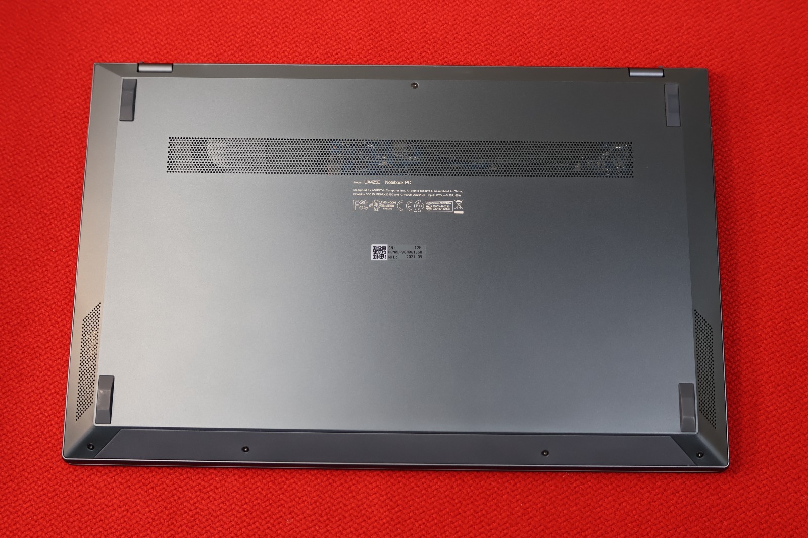 ASUS ZenBook 14, 14-Inch Laptop, with i7-1165G, Windows 11 Home