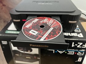 Panasonic FZ-1  R.E.A.L. 3DO CIB with Controller, S-Video Cable, and Games