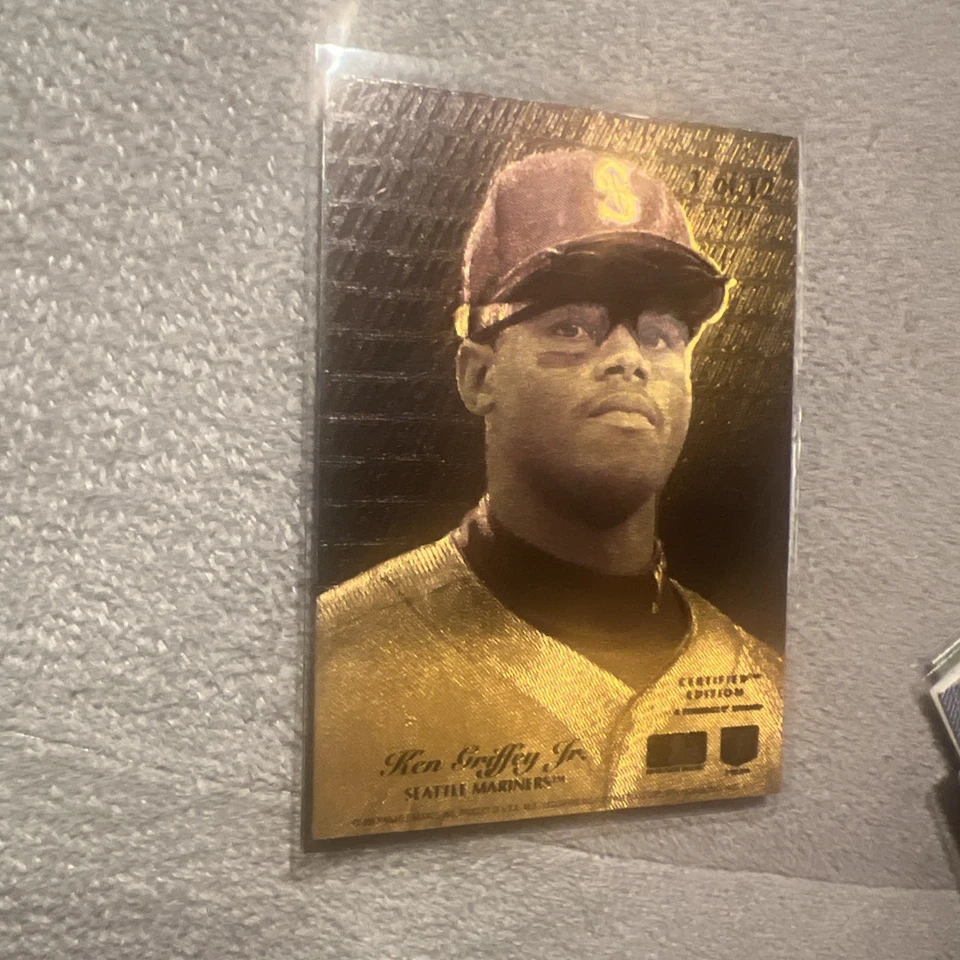 1995 Select Certified Edition Gold Team Ken Griffey Jr #1 HOF - Imagem 3 de 4