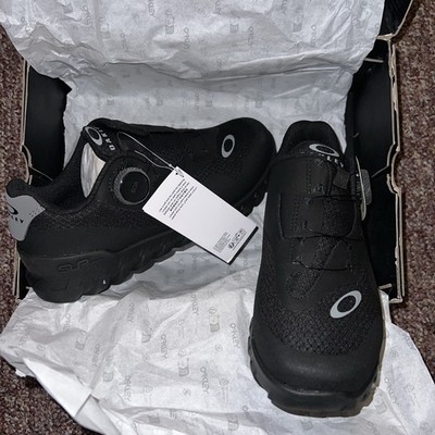 Oakley Koya RC Boa Clipless Shoes In Blackout Men's Size 5.5