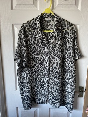 Ladies Sheer Blouse In Animal Print By Design Essentials In Size 22
