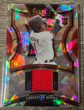 2025 SELECT SELECTIVE SWATCHES JERSEY RELIC CRACKED ICE CHRISTIAN MOORE