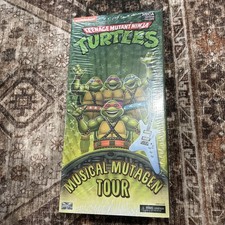 NECA Teenage Mutant Ninja Turtles SDCC Exclusive Musical Mutagen Tour 4 Figures