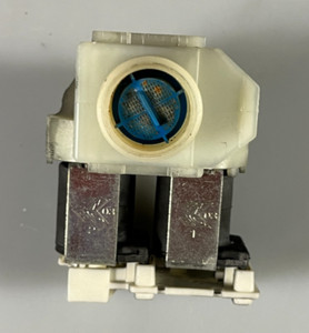 Siemens WM12E490 Waschmaschine Magnetventil Zulaufventil 9000047098 #1974-18