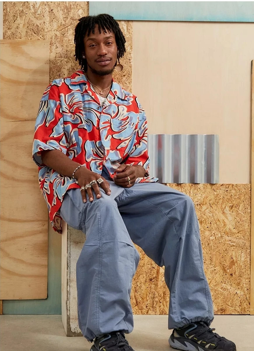Urban outfitters cargo shop trousers