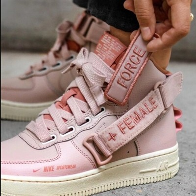 nike air force 1 utility rosa