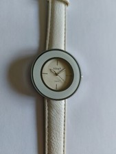 Damenarmbanduhr Marke Vive Quartz