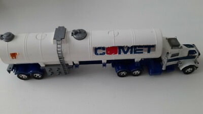 Matchbox Super Kings Peterbilt Truck 1978 K-103B Comet Tanker 1983 blue/white