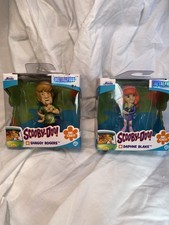 scooby-doo figures Shaggy And Daphne Metalfigs