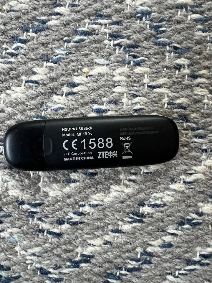 1&1 Surf-Stick, USB-Internet-Stick - Bild 3 von 3