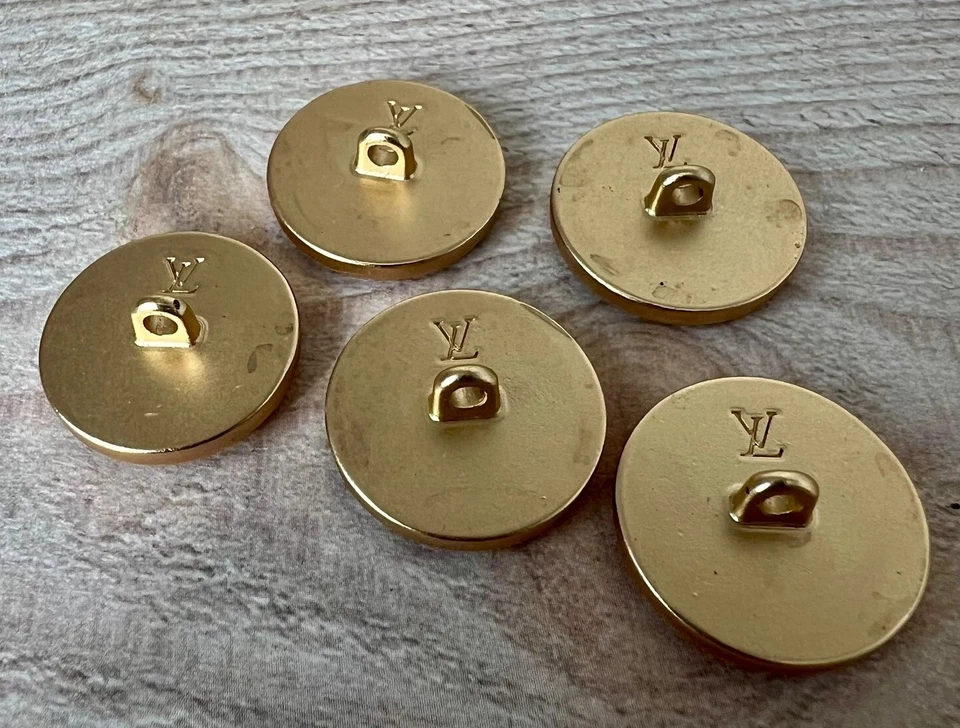 Gold Weiß Set 5 Louis Vuitton LV Ersatzknöpfe Ø 18mm Knöpfe Gestempelt - Bild 3 von 4