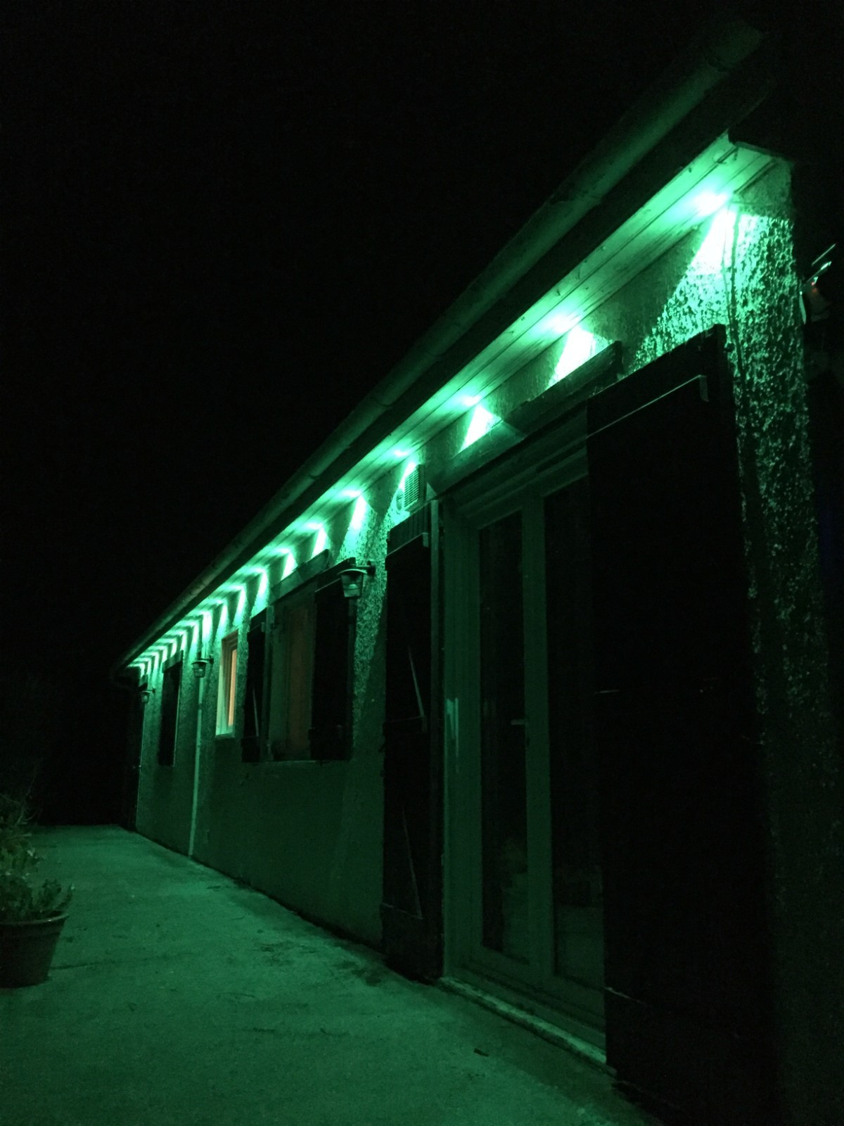 Guirlande extérieure RGB 15m télécommandée à synchronisation musicale active - 3
