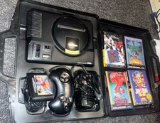 Sega Mega Drive PAL Console Bundle 1 Controller 5 Games and Carry Case