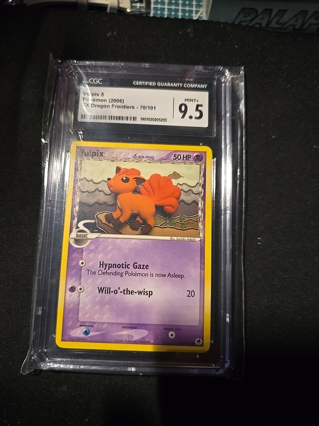 Vulpix Delta Species Pokémon 2006 EX Dragon Frontiers 70/101 CGC 9.5