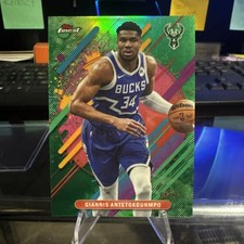 2025-26 Topps Finest Giannis Antetokounmpo Rare Green 4/25 Milwaukee Bucks