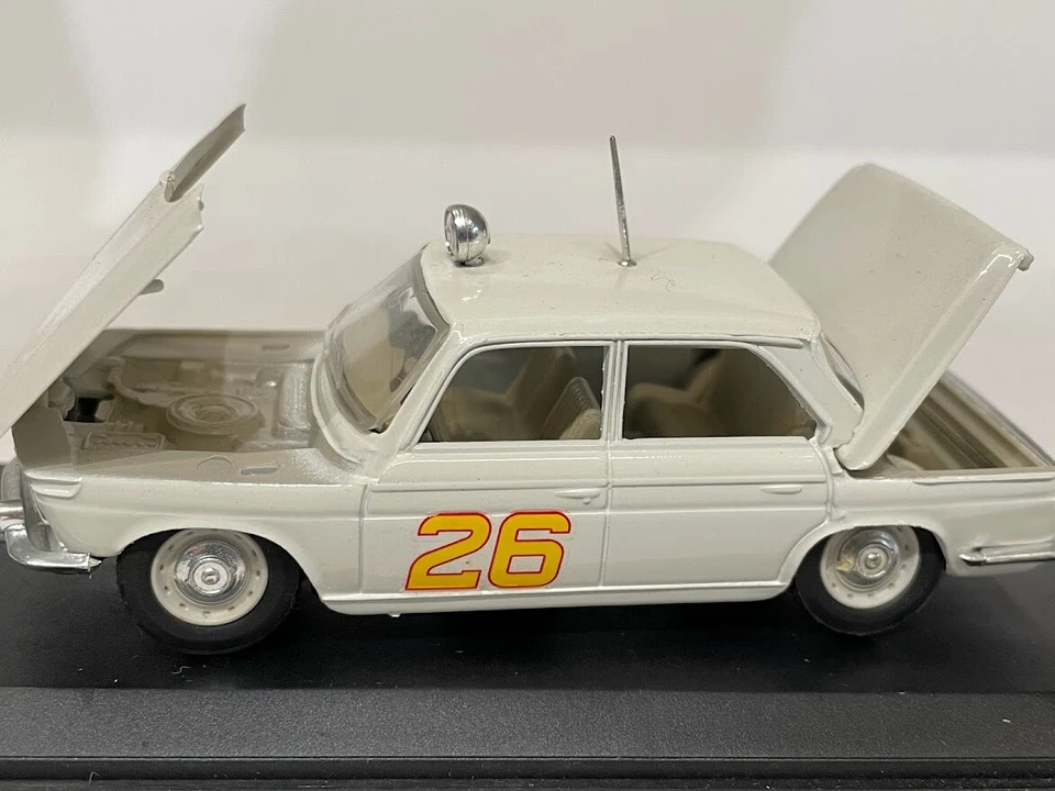 ELIGOR BMW 2000 Rally 1967 1:43 Diecast - Immagine 3 di 4