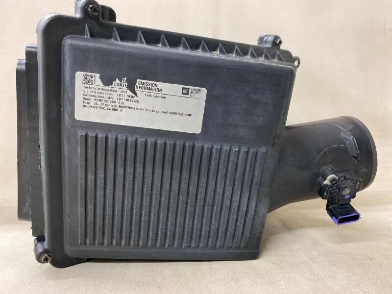 2017-2020 Chevrolet Suburban 1500 Air Cleaner Intake Filter Box OEM Foto 3 de 4