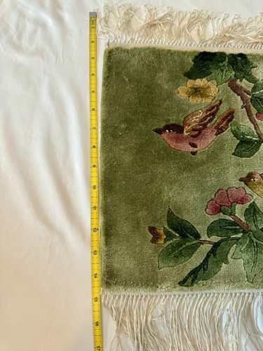 Vintage 1980's Silk Green Rug Wall Hanging Tapestry With Birds - Picture 4 of 8