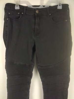 Raw X Men's Skinny Fit Black Jeans Size 34-30.                             (B38)