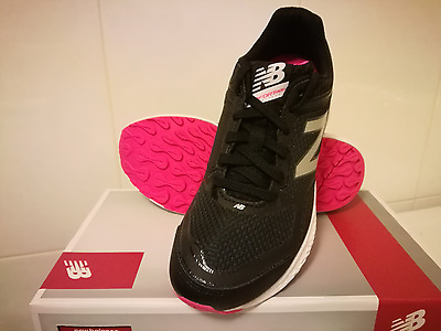 New! Womens New Balance 520 v2 Running 