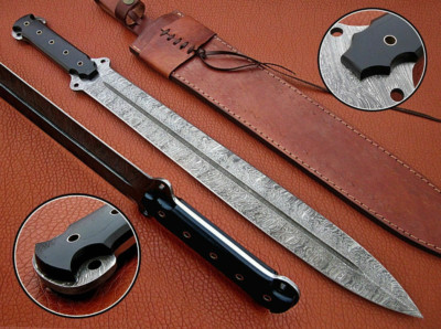 Damascus Steel Handmade Hunting Viking sword Double edge sword with Leather.