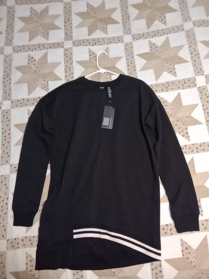 Sudadera asimétrica negra Central Park Active talla: M 32034-1 nueva con etiquetas precio de venta sugerido por el fabricante 92 USD Foto 3 de 4